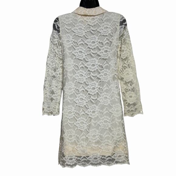 VINTAGE 1960s LACE MINI DRESS W FAUX PEARL BUTTONS PETITES BY SUZY NY SIZE XS S - Picture 4 of 5